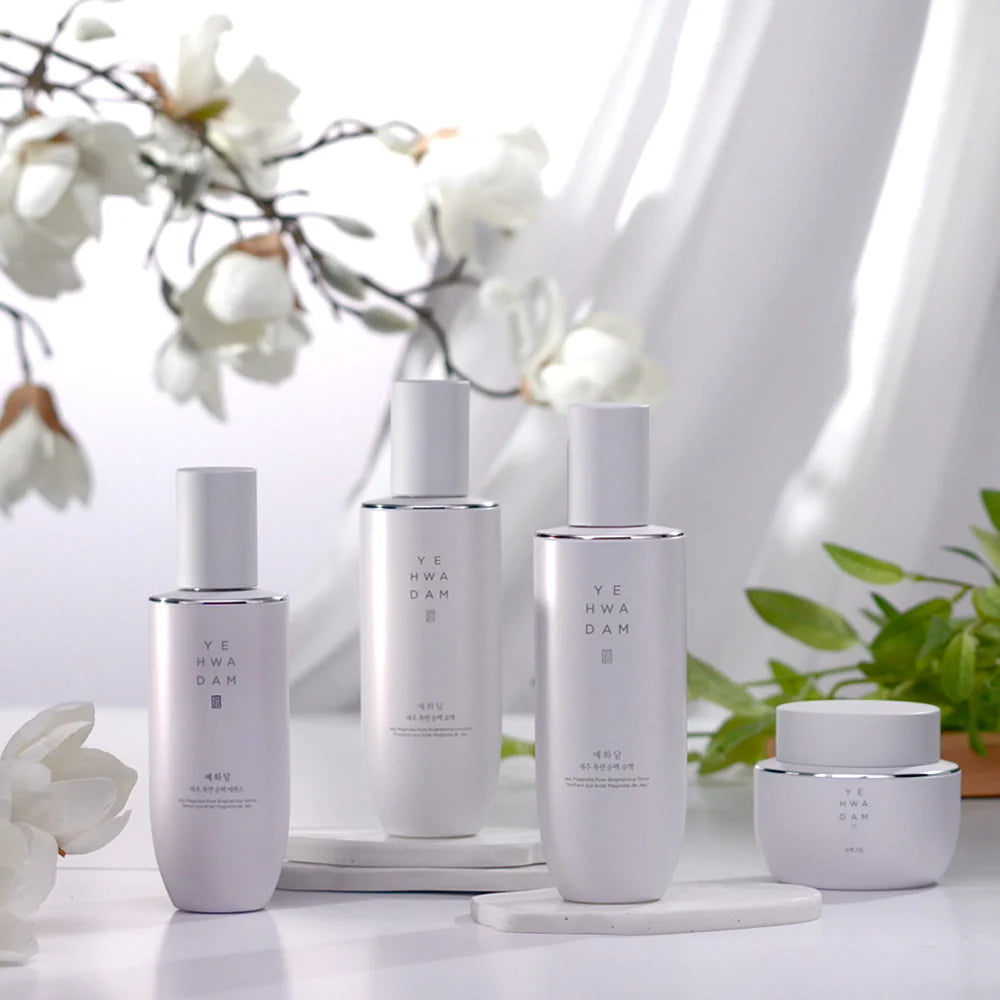 Yehwadam Jeju Magnolia Pure Brightening Toner
